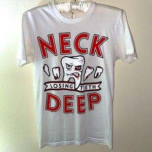 NECK DEEP GRAPHIC POP PUNK BAND TEE